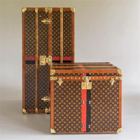 Louis Vuitton trunk sizes